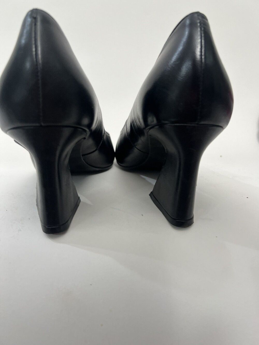 Vince Camuto VC-HAILENDA Pump size 9.5 - Picture 2 of 5